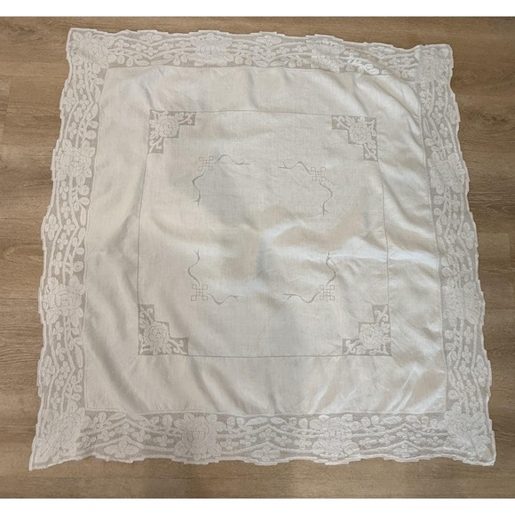 Handmade Other - Vtg White Tablecloth Square Cotton Lace Edge Traditional English Cottage Shabby